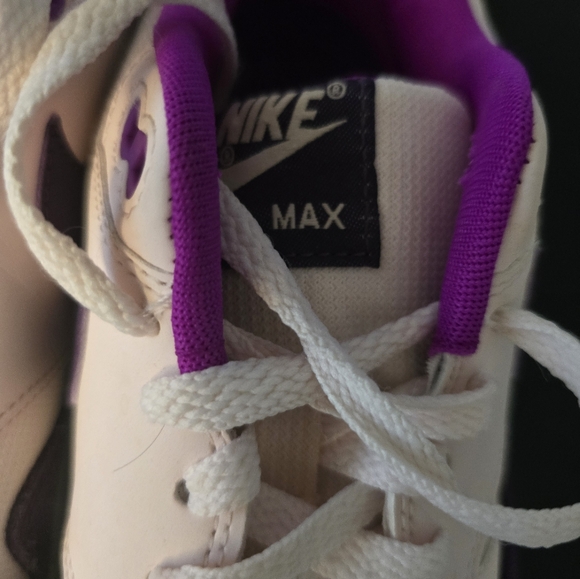 NIKE AIR MAX 1 LIGHT SOFT PINK GRAND PURPLE SIZE 9.5 WMNS - Picture 7 of 15